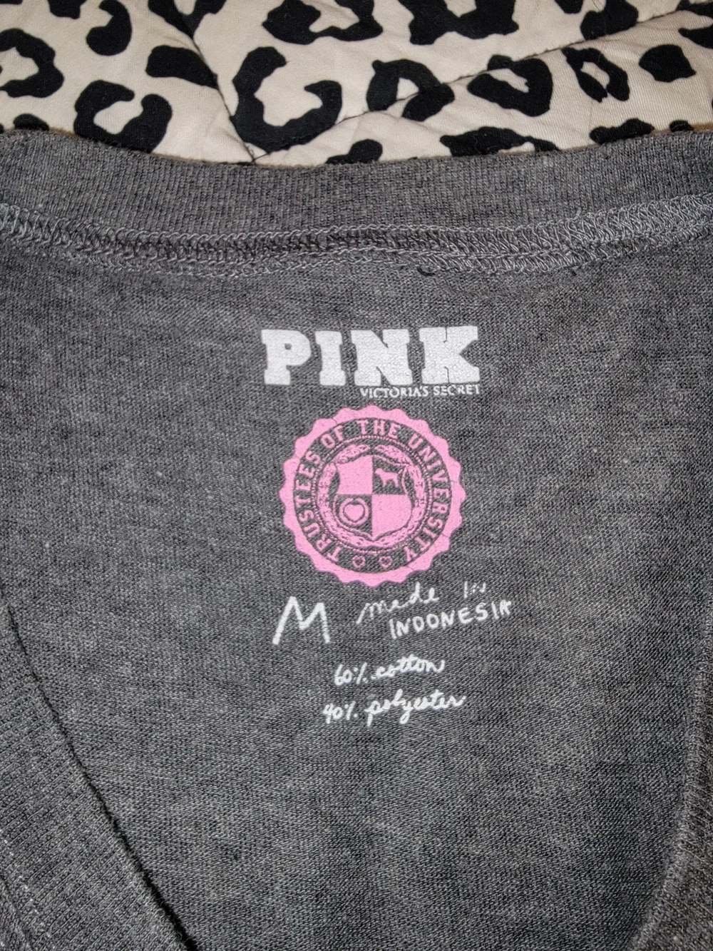 2006 Vintage Victoria's Secret PINK Outfit - Picture 4 of 7